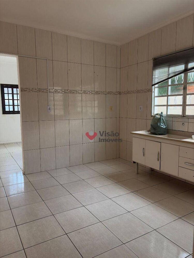 Casa à venda com 3 quartos, 69m² - Foto 3