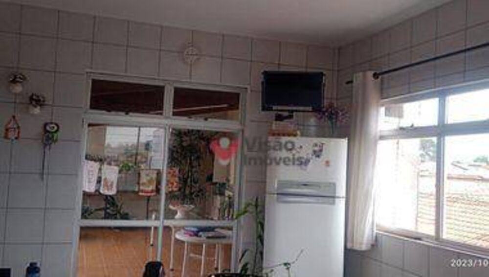 Sobrado, 3 quartos, 242 m² - Foto 1