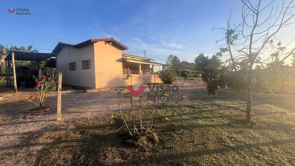 Chácara, 3 quartos, 2000 m² - Foto 2