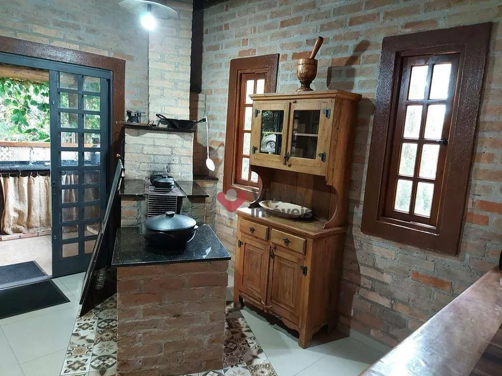 Chácara, 3 quartos, 1000 m² - Foto 9