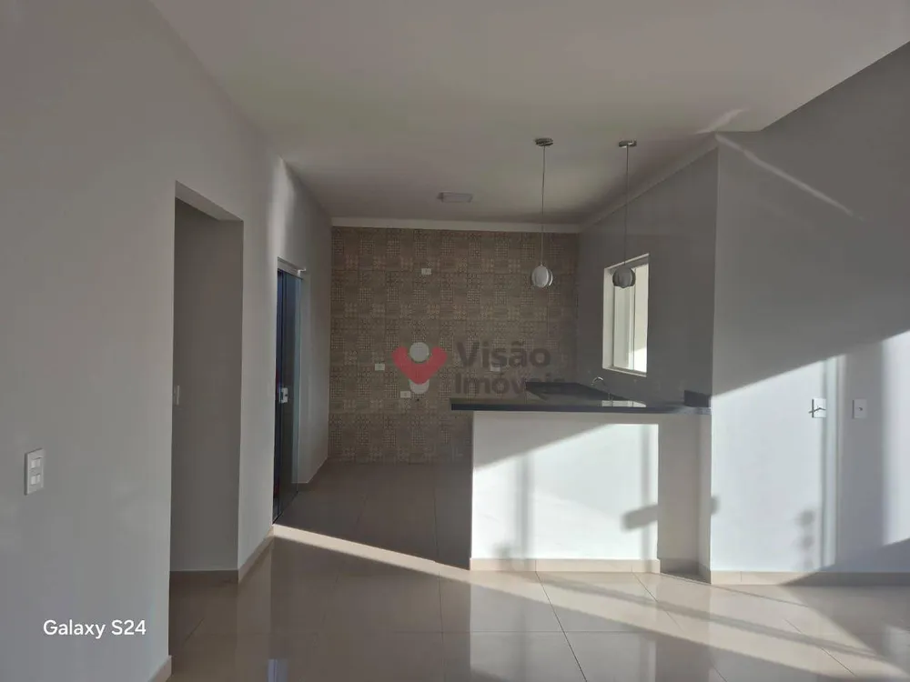 Casa, 3 quartos, 108 m² - Foto 2