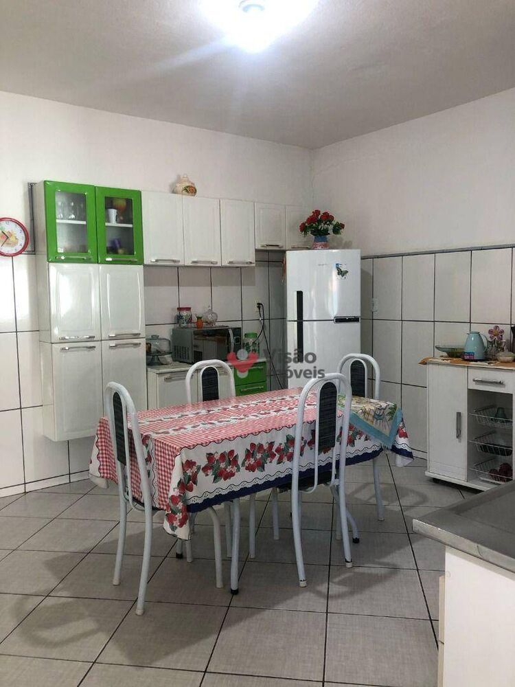 Casa à venda com 2 quartos, 123m² - Foto 6