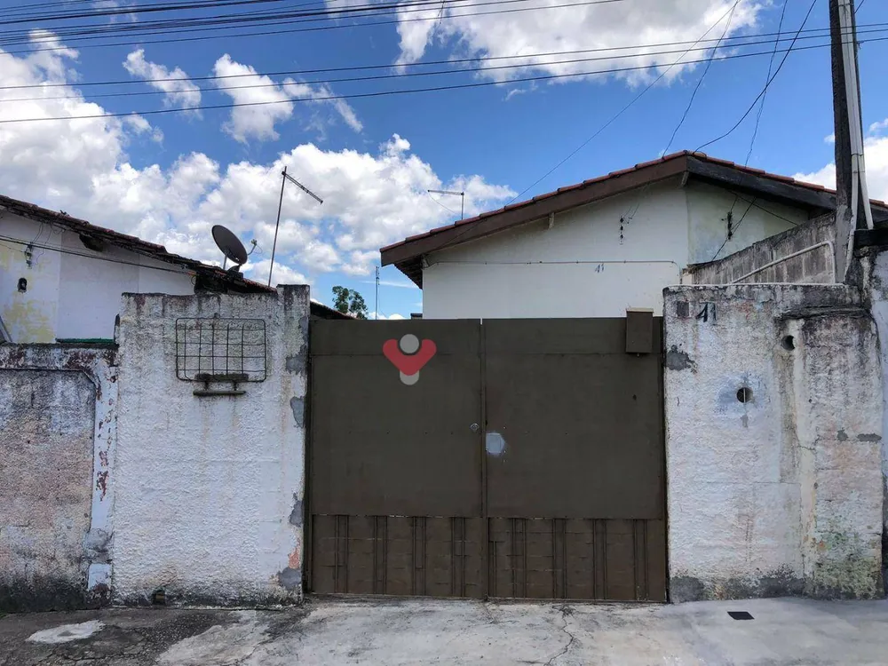 Casa, 2 quartos, 42 m² - Foto 1