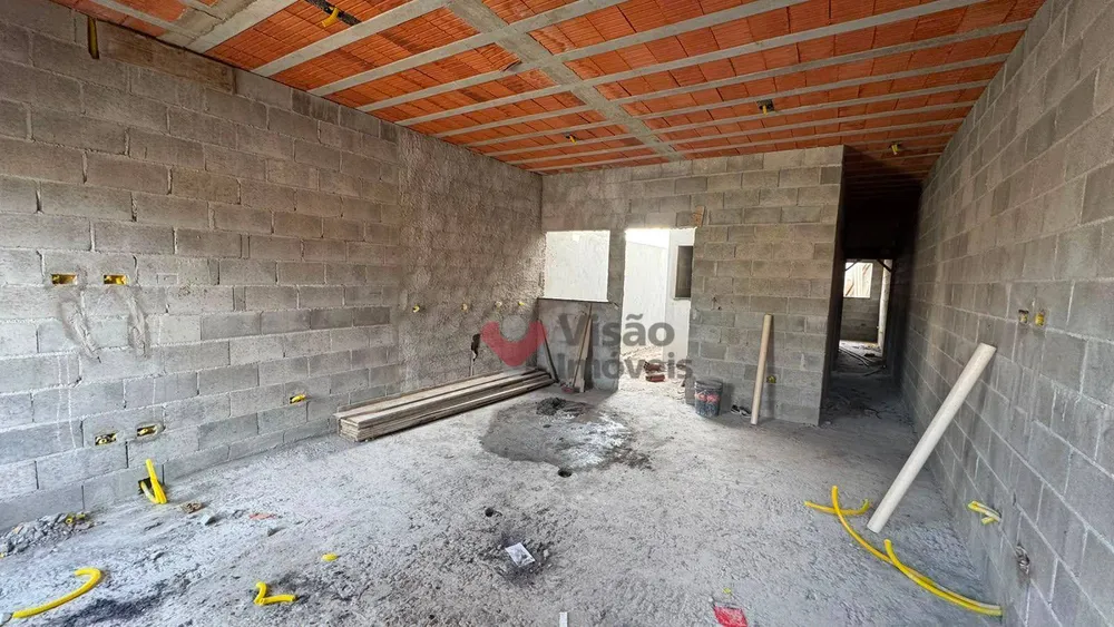 Casa, 2 quartos, 60 m² - Foto 1