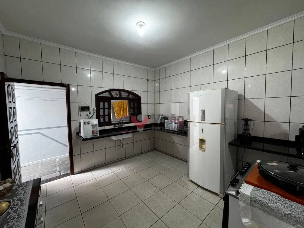 Casa, 3 quartos, 229 m² - Foto 7