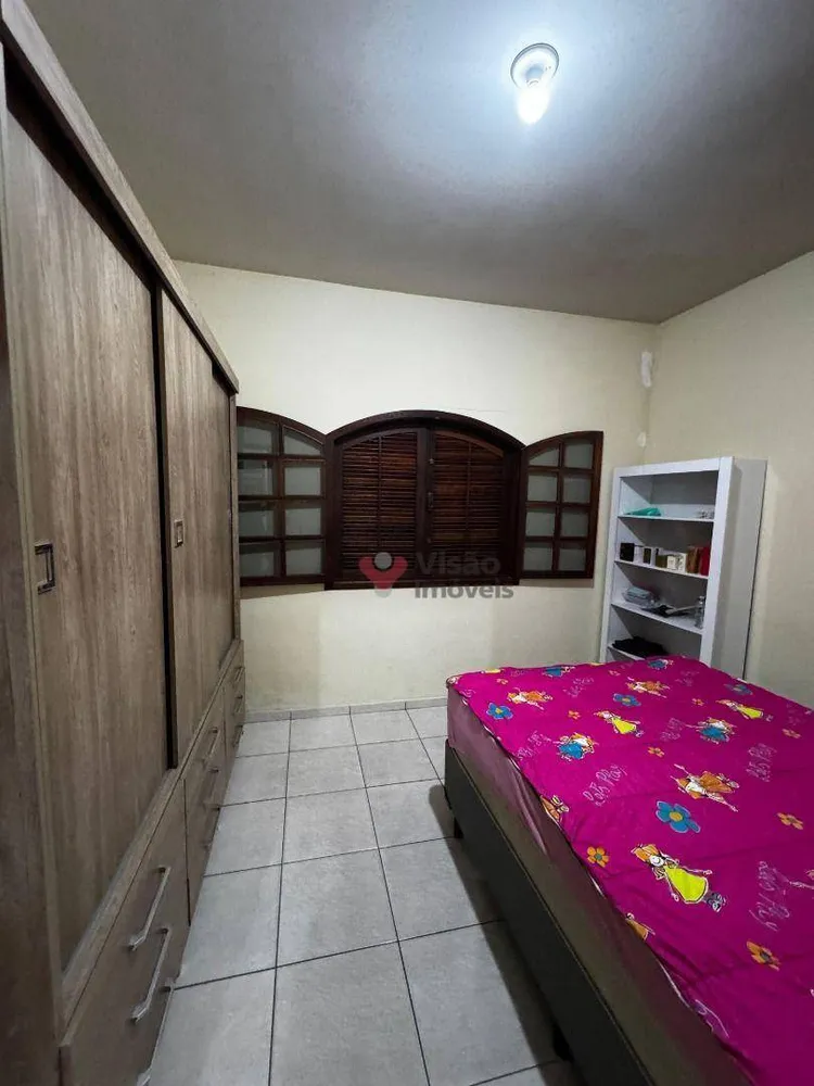 Casa, 3 quartos, 229 m² - Foto 6