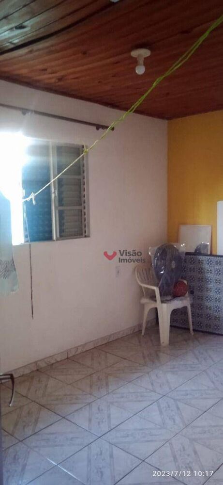 Casa, 4 quartos, 180 m² - Foto 2