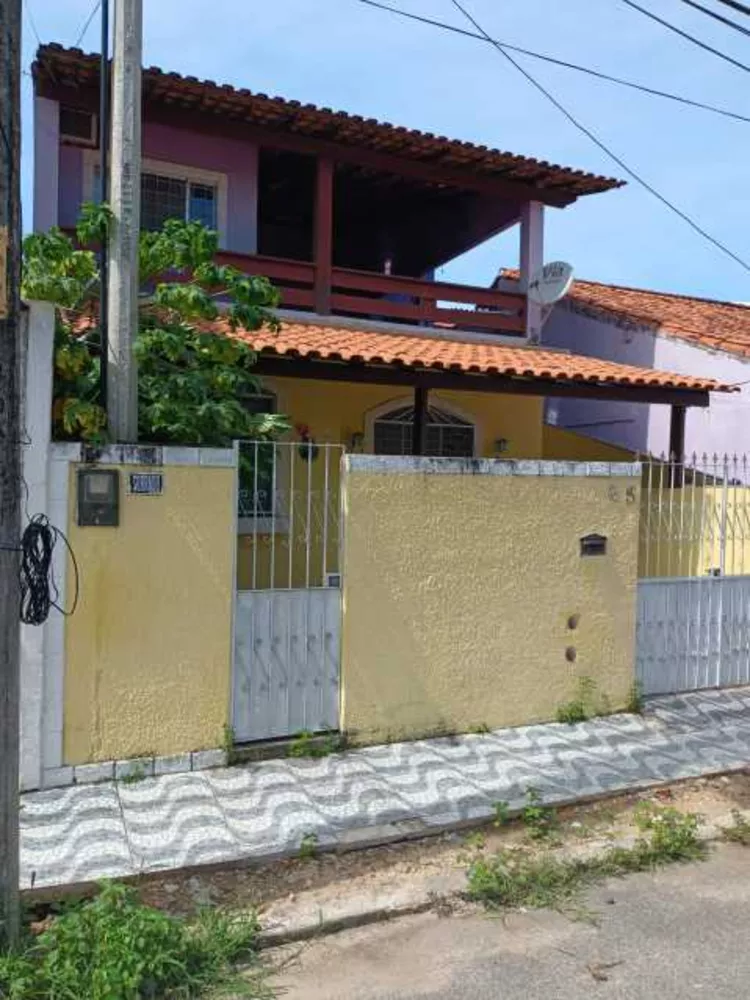 Casa à venda com 5 quartos, 200m² - Foto 3