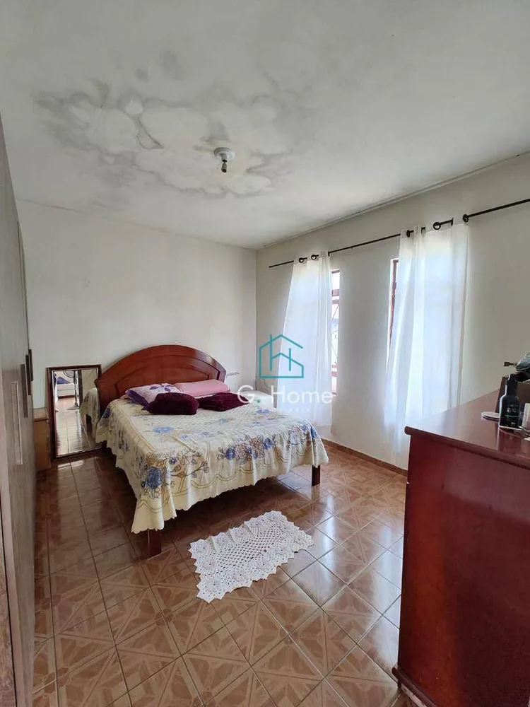 Casa à venda com 2 quartos, 60m² - Foto 4