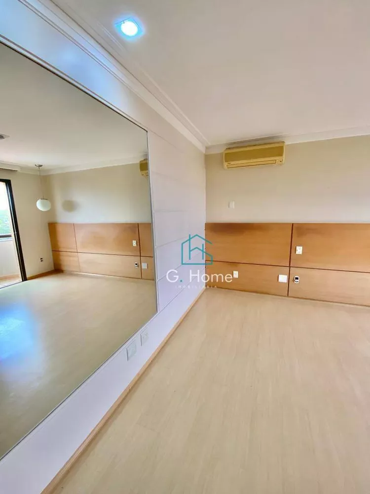 Apartamento à venda com 3 quartos, 212m² - Foto 7