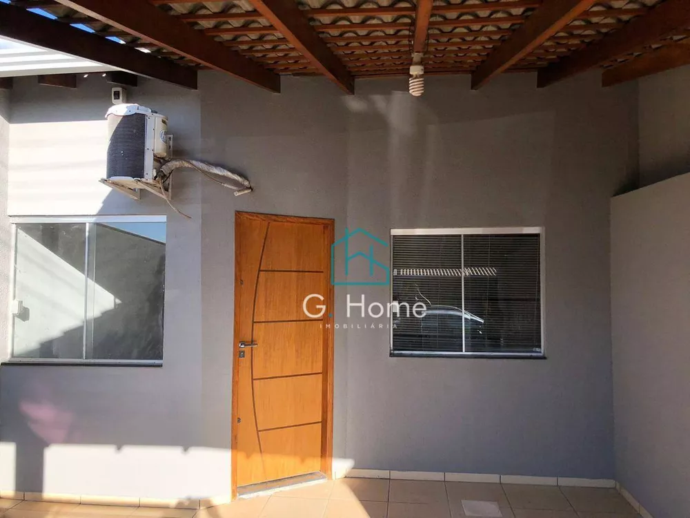 Casa à venda com 3 quartos, 81m² - Foto 2