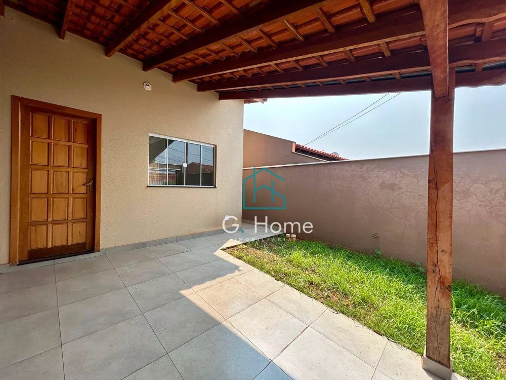 Casa à venda com 2 quartos, 76m² - Foto 2