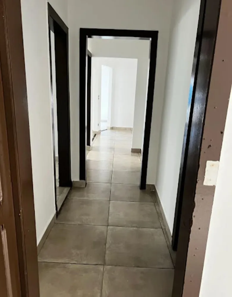 Casa, 6 quartos, 220 m² - Foto 4