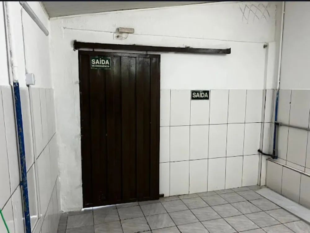 Casa, 6 quartos, 220 m² - Foto 6