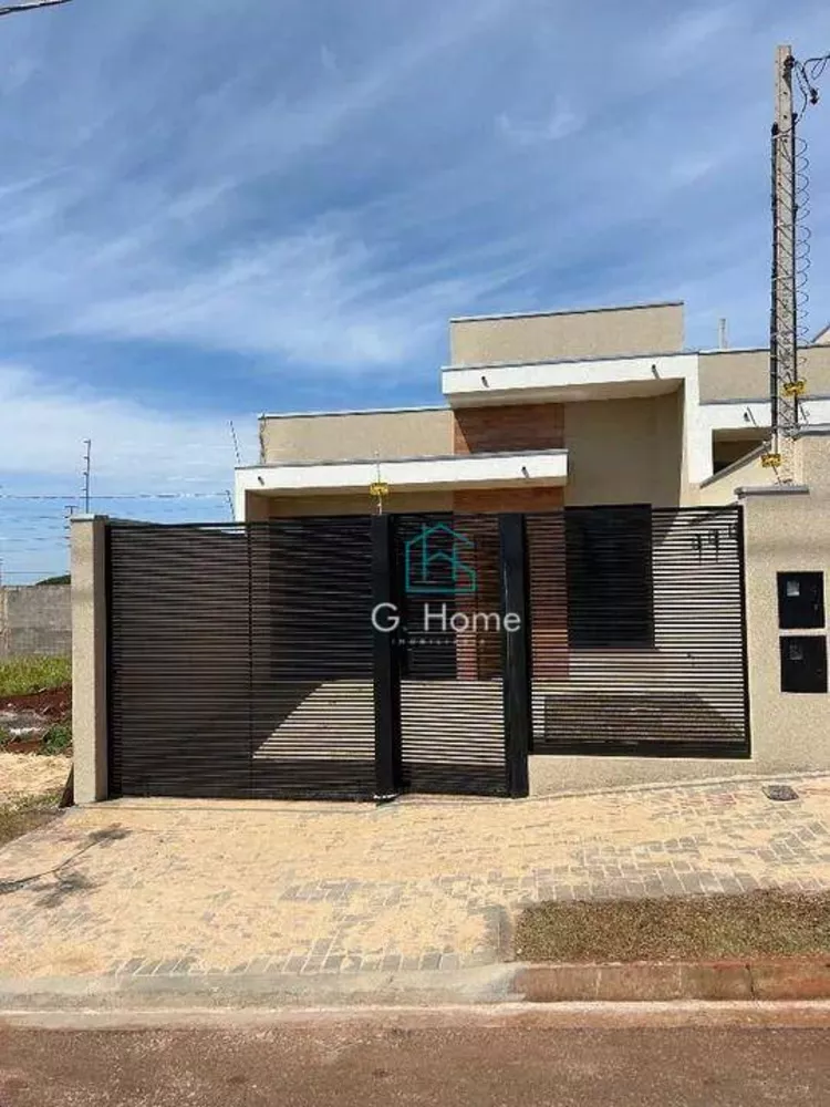 Casa à venda com 2 quartos, 79m² - Foto 2