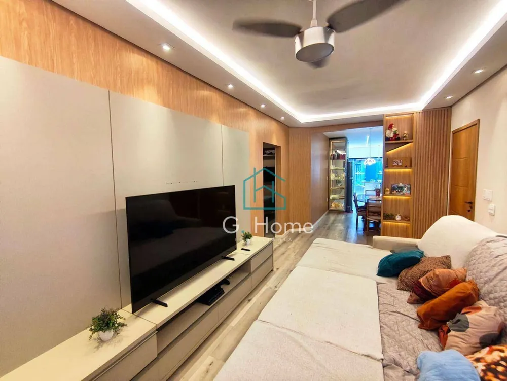 Casa, 3 quartos, 228 m² - Foto 1