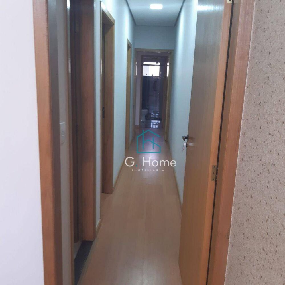 Casa à venda com 3 quartos, 100m² - Foto 5