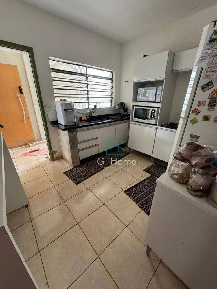 Casa, 5 quartos, 252 m² - Foto 3