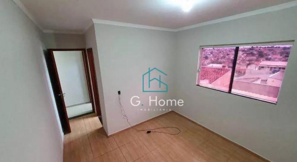 Casa à venda com 3 quartos, 110m² - Foto 4