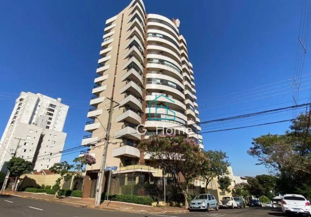 Apartamento à venda com 3 quartos, 179m² - Foto 1