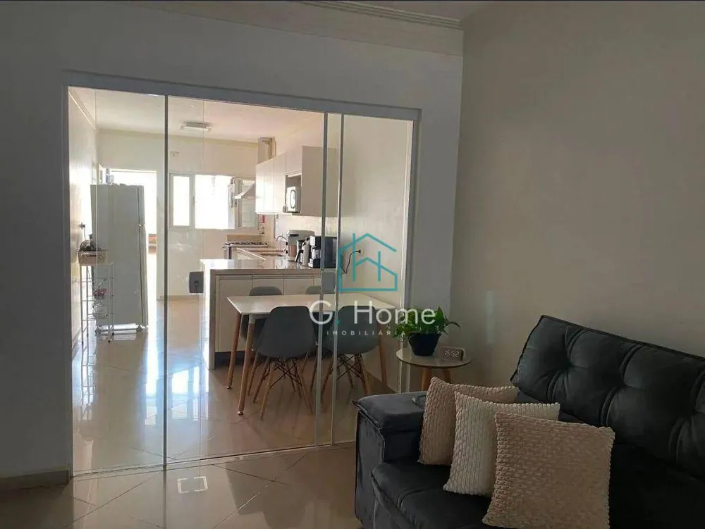 Casa, 4 quartos, 155 m² - Foto 2