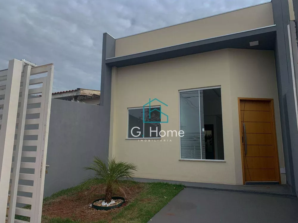 Casa à venda com 3 quartos, 78m² - Foto 1