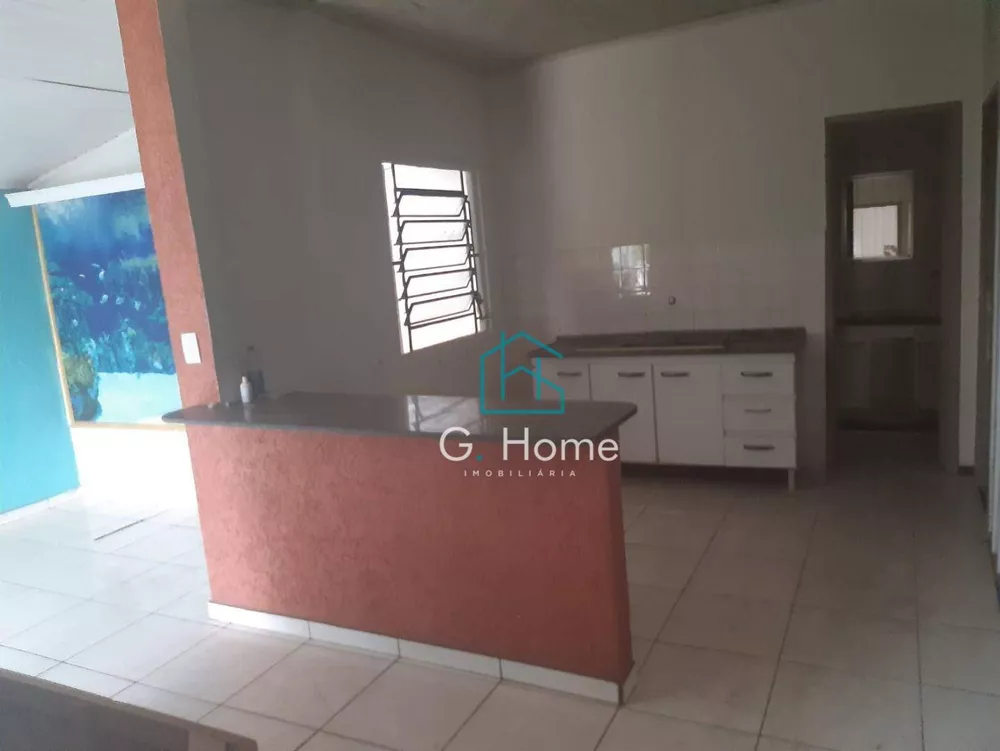 Casa à venda com 3 quartos, 81m² - Foto 4