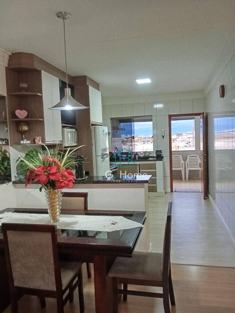 Sobrado, 3 quartos, 266 m² - Foto 2