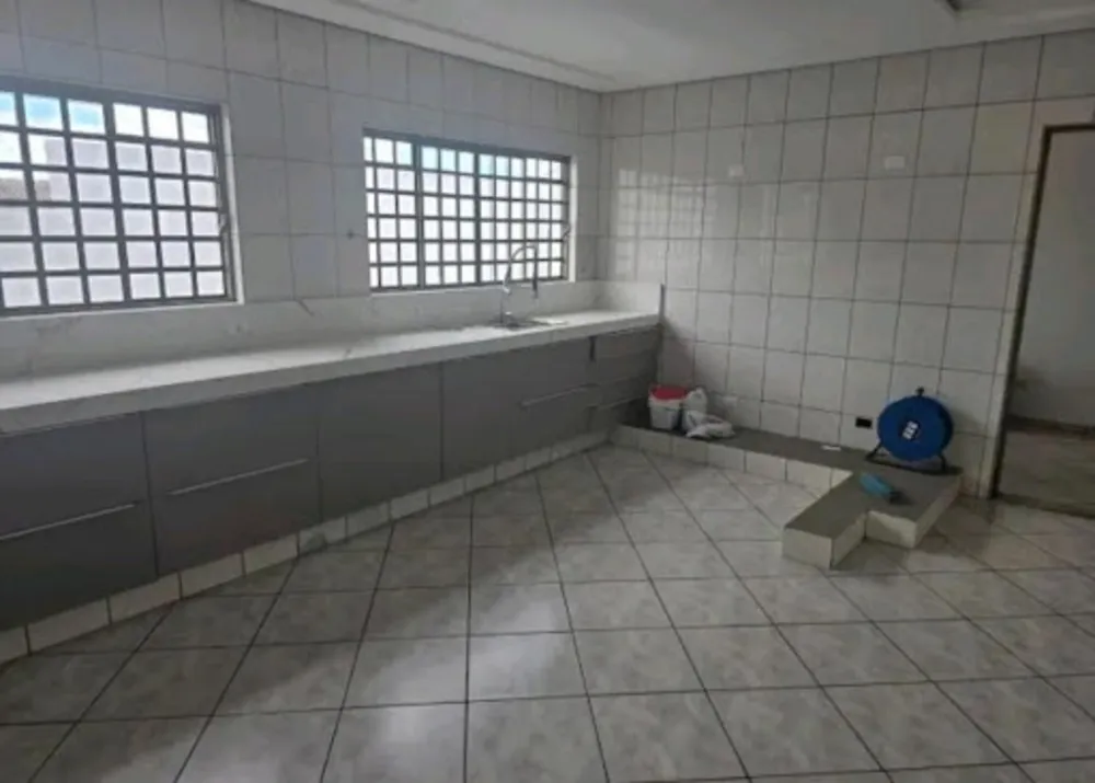 Casa, 5 quartos, 300 m² - Foto 4