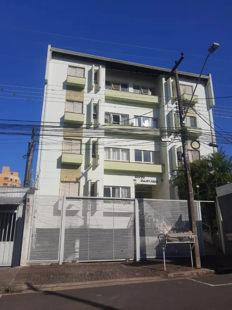 Apartamento à venda com 2 quartos, 55m² - Foto 1