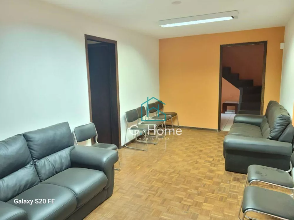 Sobrado à venda com 6 quartos, 209m² - Foto 4