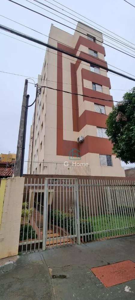 Apartamento à venda com 3 quartos, 101m² - Foto 1