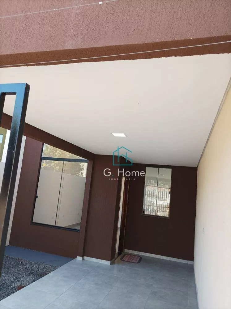 Casa à venda com 3 quartos, 84m² - Foto 1