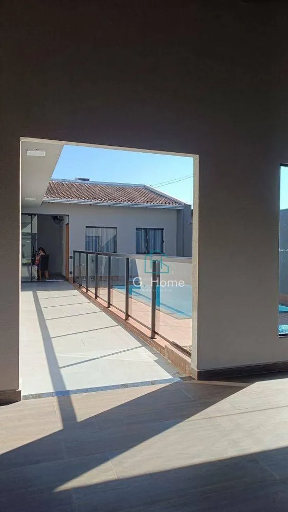 Casa, 3 quartos, 142 m² - Foto 1