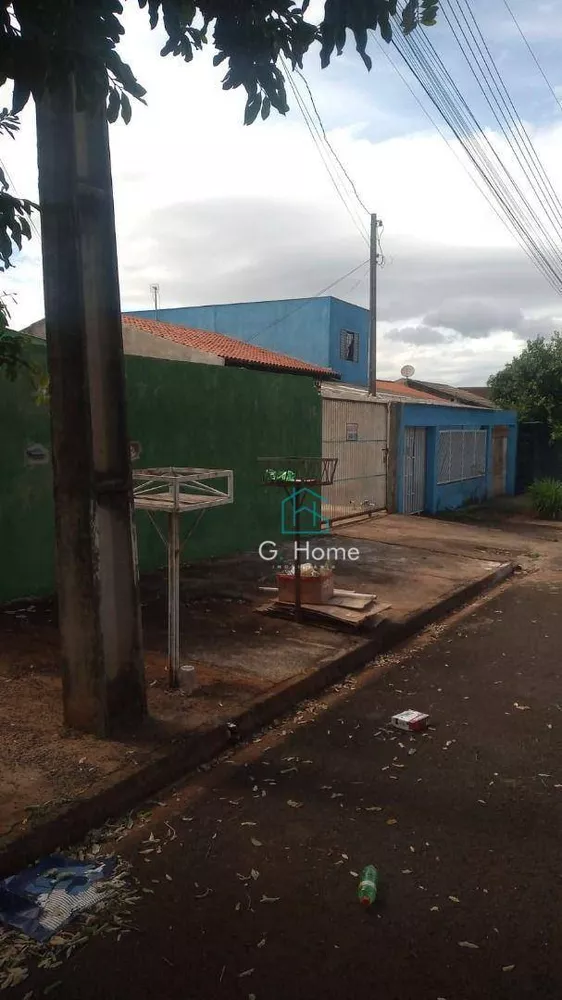 Casa à venda com 3 quartos, 100m² - Foto 2