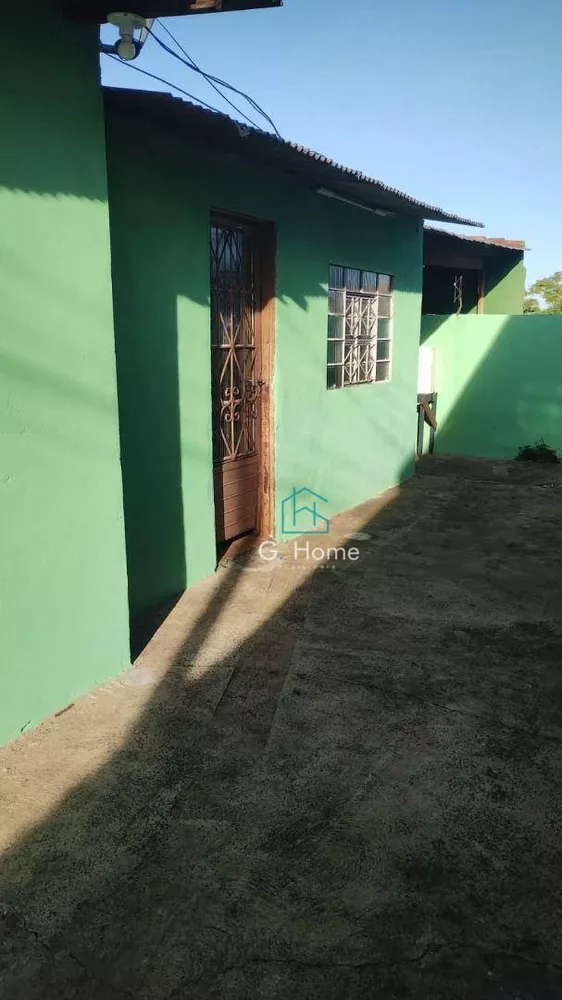 Casa à venda com 3 quartos, 100m² - Foto 4