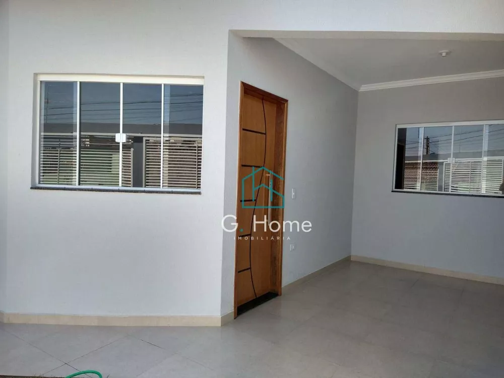 Casa à venda com 3 quartos, 82m² - Foto 2