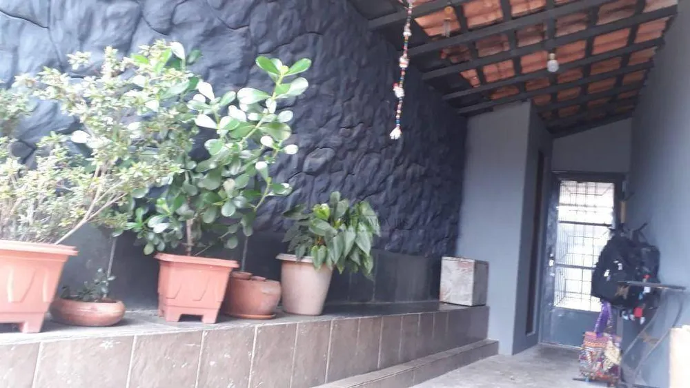 Casa, 4 quartos, 167 m² - Foto 1