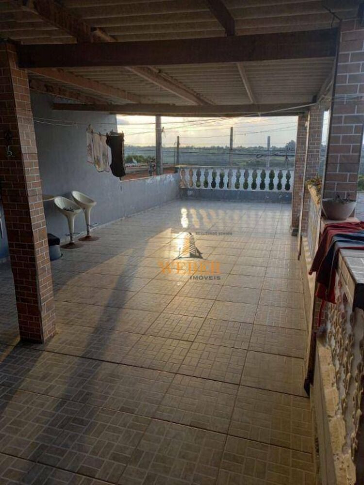 Sobrado, 3 quartos, 225 m² - Foto 1