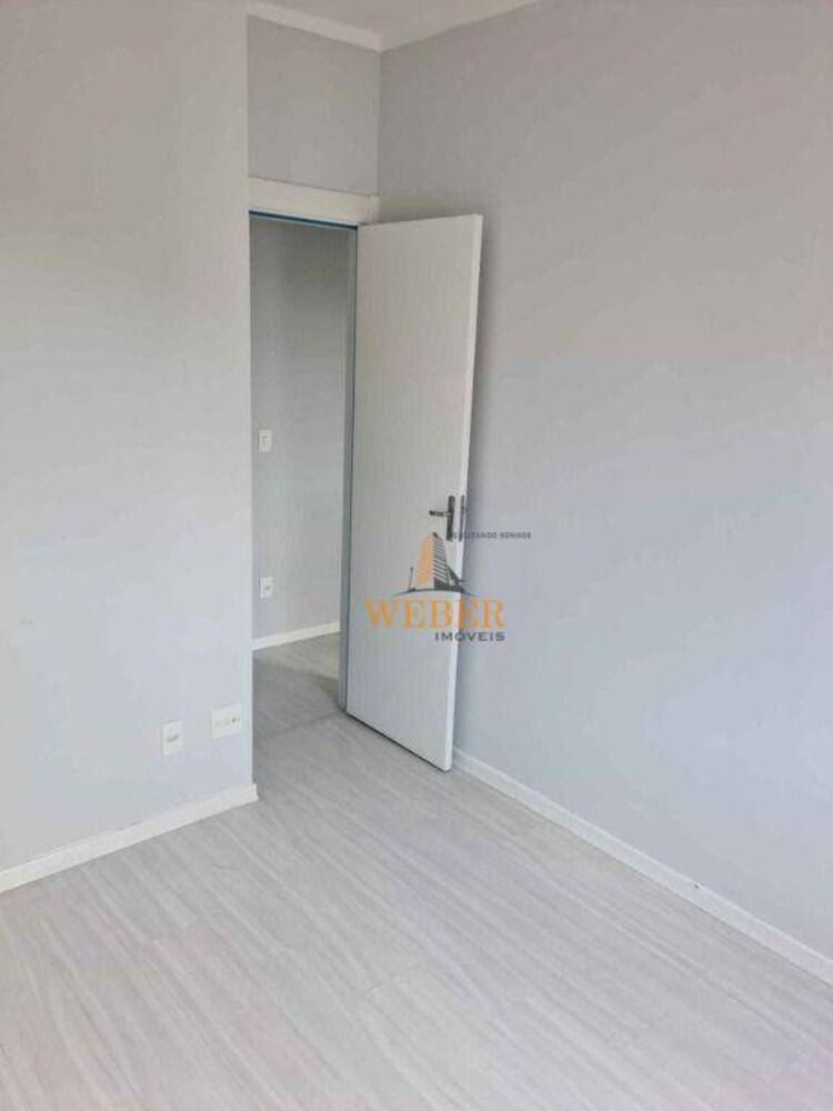 Apartamento à venda com 2 quartos, 50m² - Foto 11