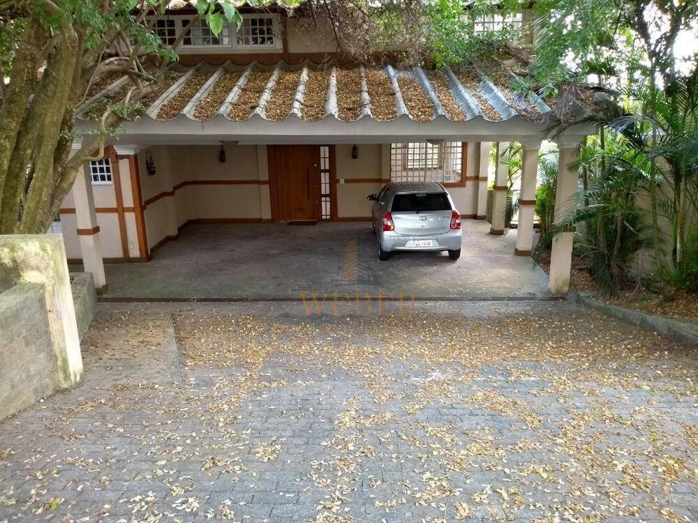 Sobrado, 6 quartos, 720 m² - Foto 1