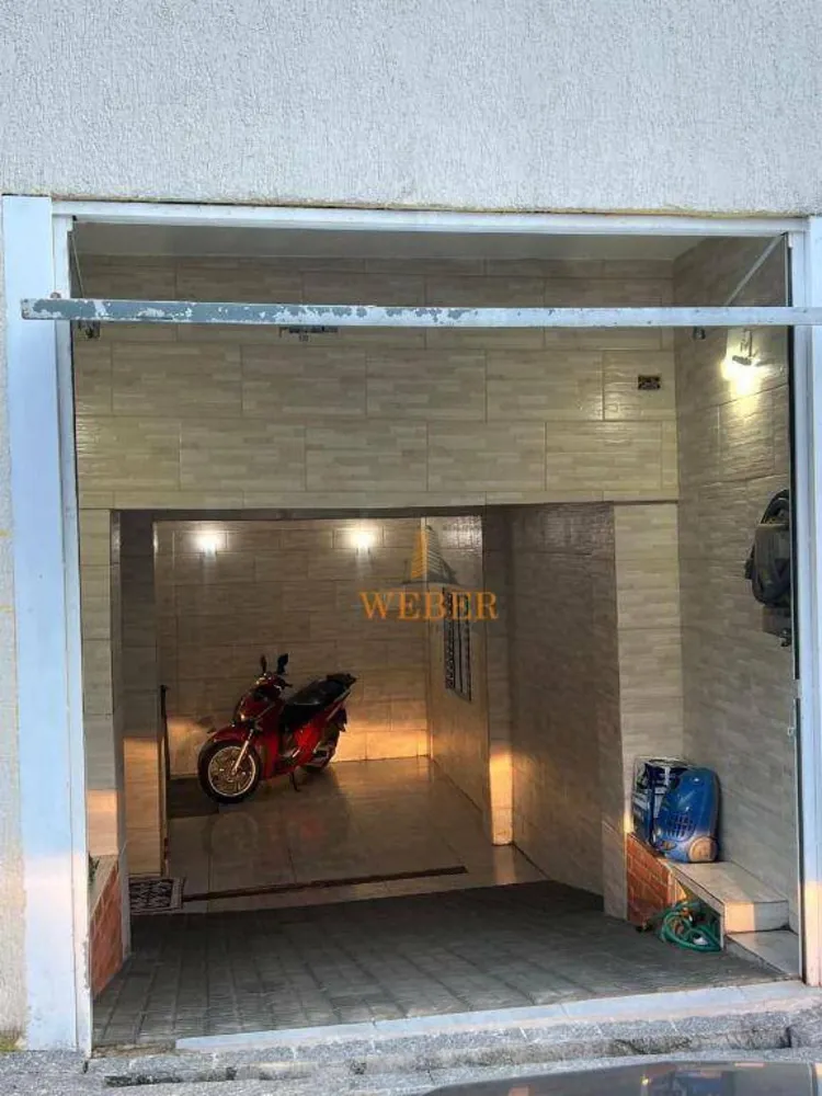 Sobrado, 3 quartos, 192 m² - Foto 2