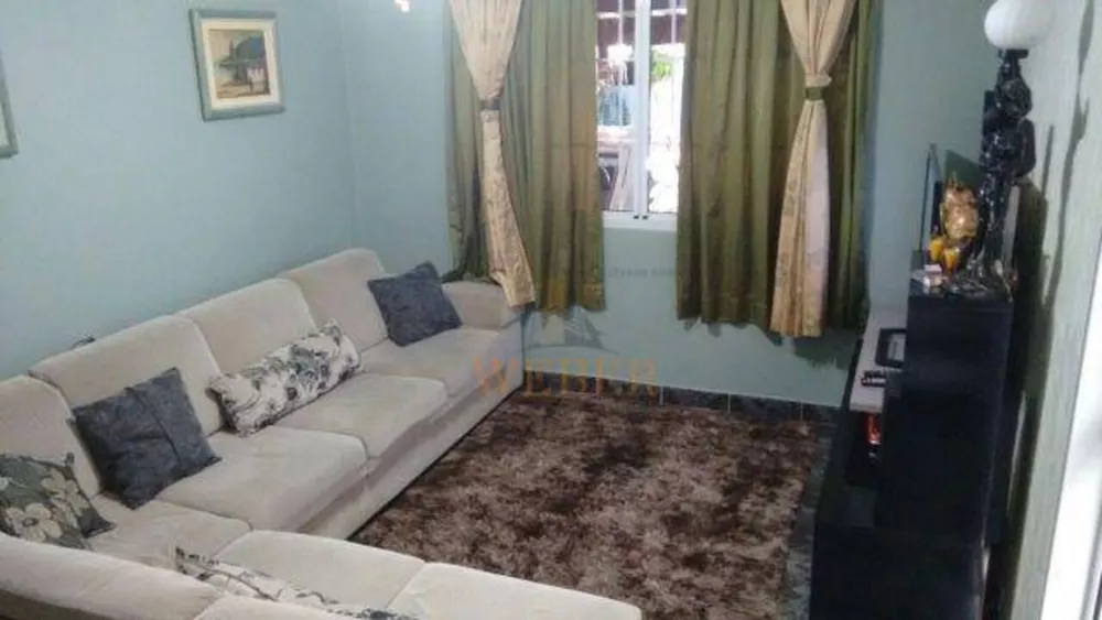 Sobrado à venda com 4 quartos, 180m² - Foto 1