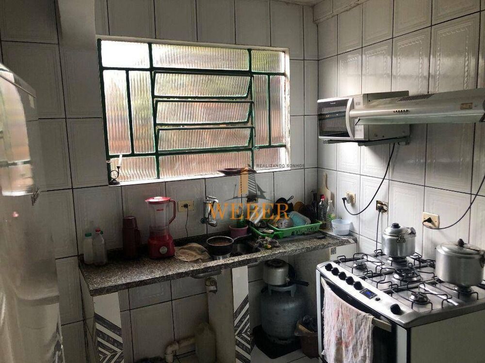 Casa à venda com 2 quartos, 148m² - Foto 6