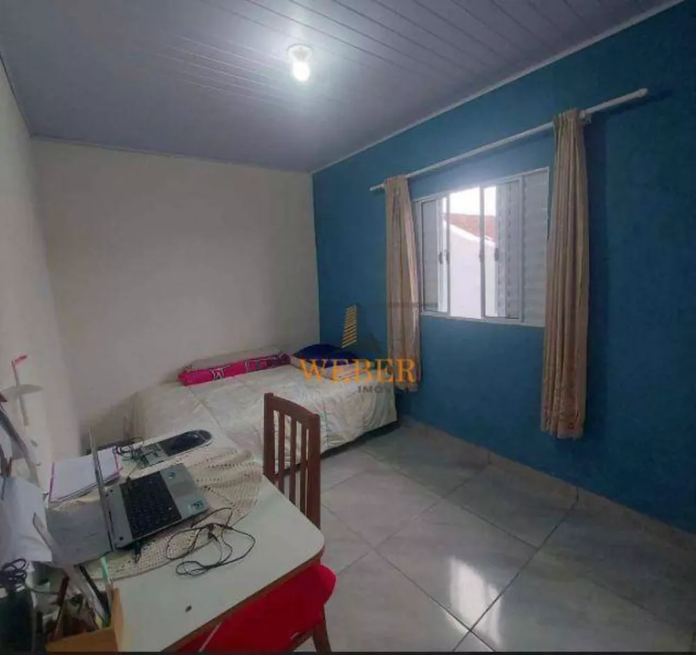Casa, 4 quartos, 225 m² - Foto 2