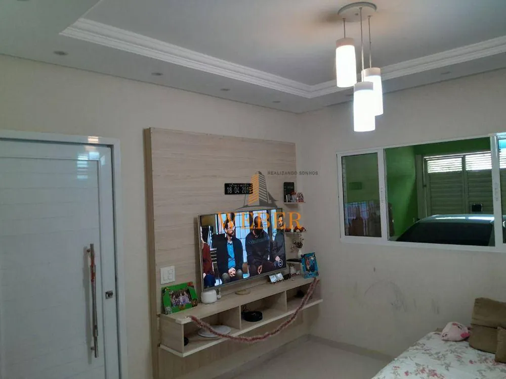 Sobrado, 2 quartos, 253 m² - Foto 1