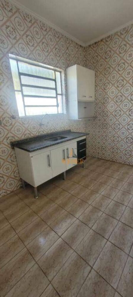 Casa à venda com 3 quartos, 150m² - Foto 6