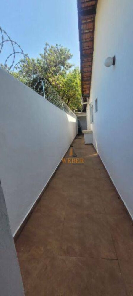 Casa à venda com 3 quartos, 150m² - Foto 7