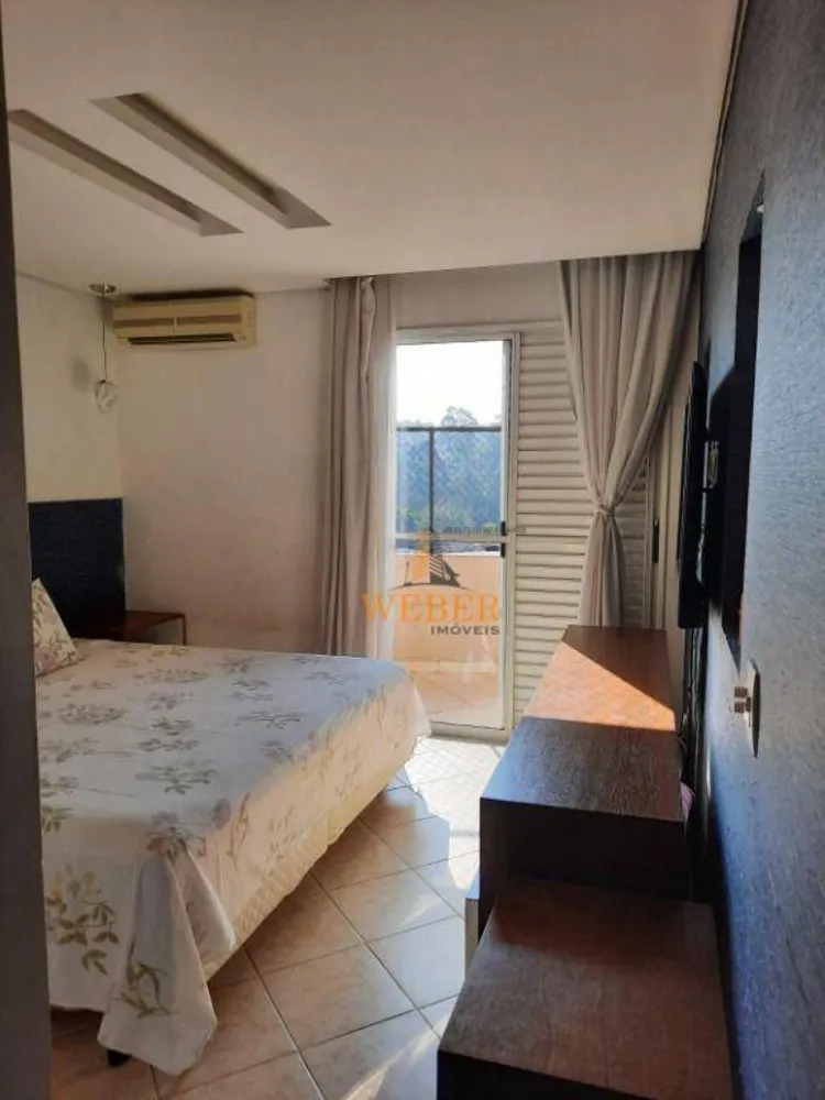 Casa, 3 quartos, 240 m² - Foto 12