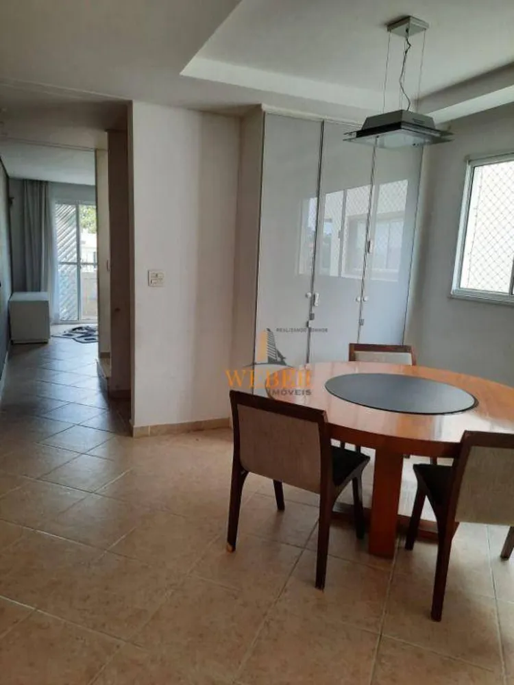 Casa, 3 quartos, 240 m² - Foto 2